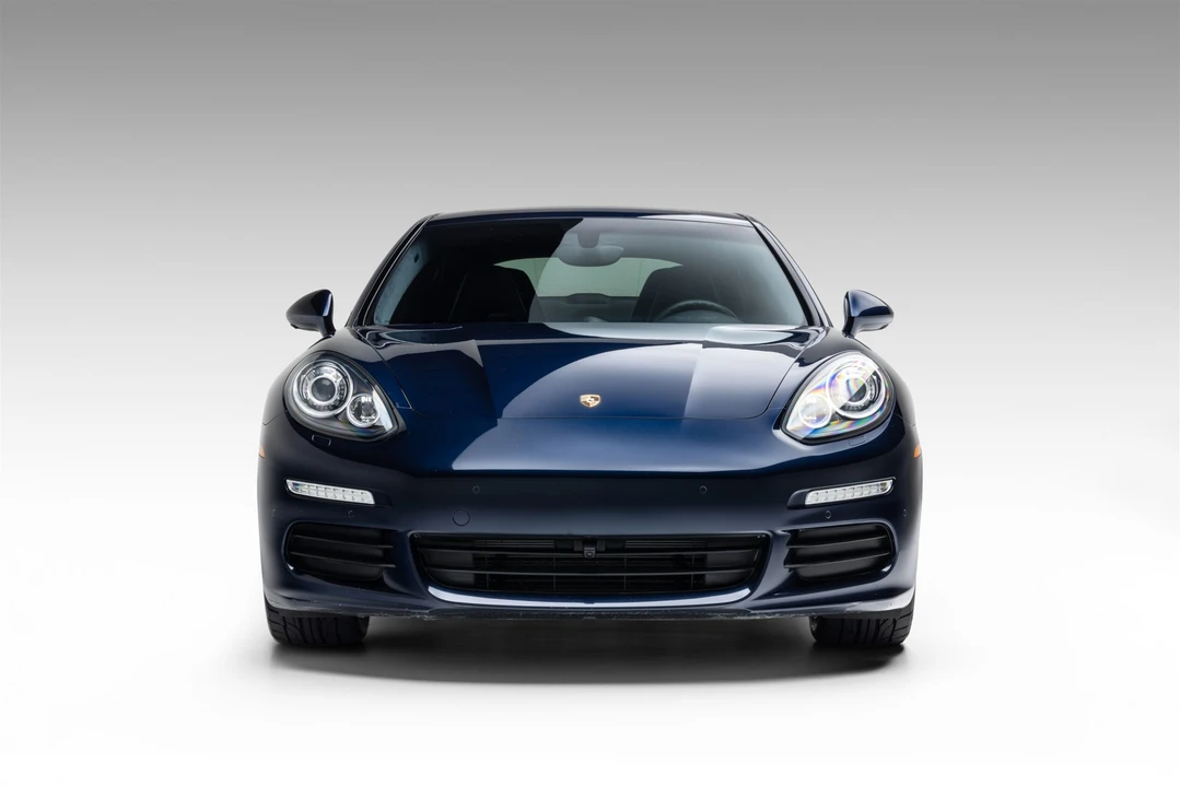 2016 Porsche 970 Panamera - Image 7 of 31