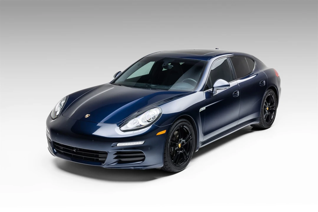 2016 Porsche 970 Panamera - Image 3 of 31