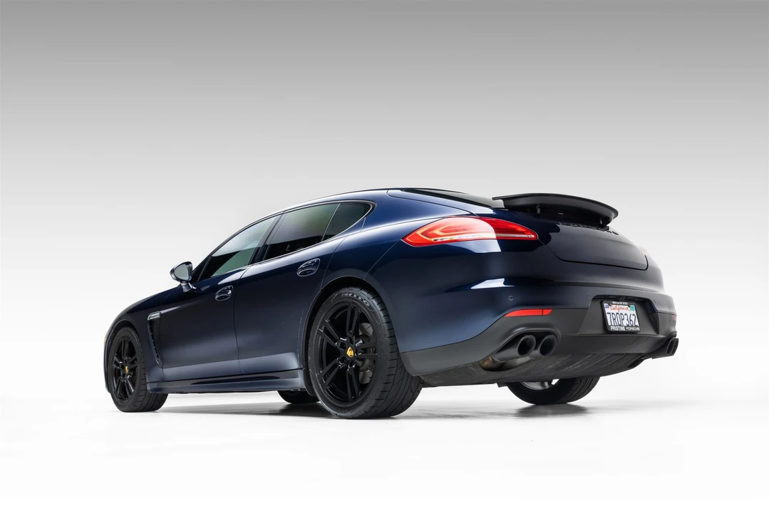 2016 Porsche 970 Panamera - Image 15 of 31