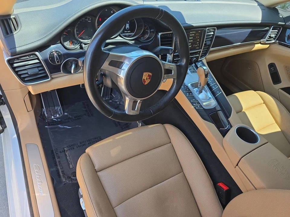 2016 Porsche 970 Panamera - Image 4 of 5