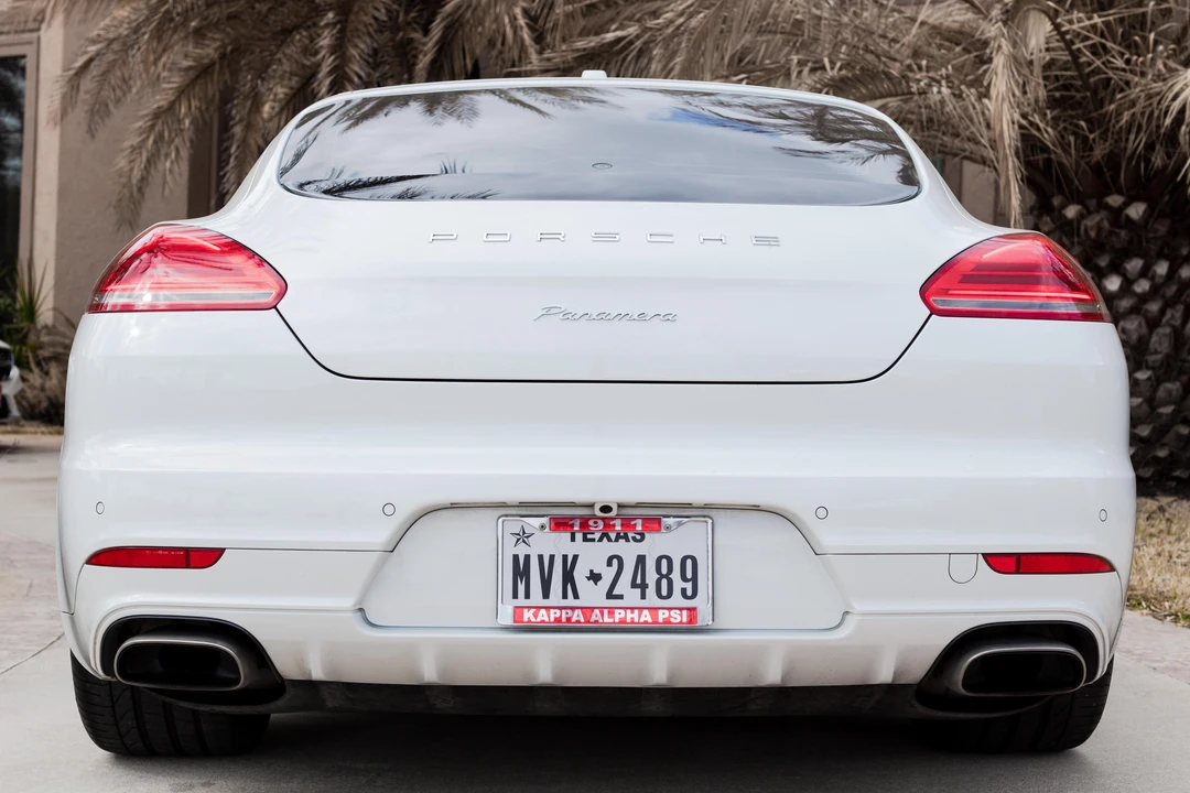 2016 Porsche 970 Panamera - Image 5 of 31