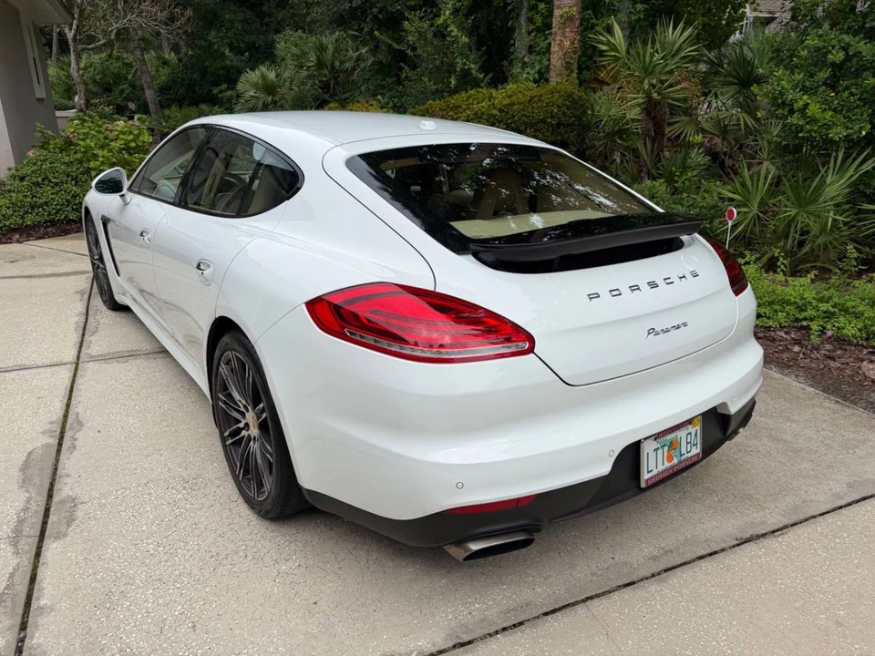 2016 Porsche 970 Panamera - Image 3 of 6