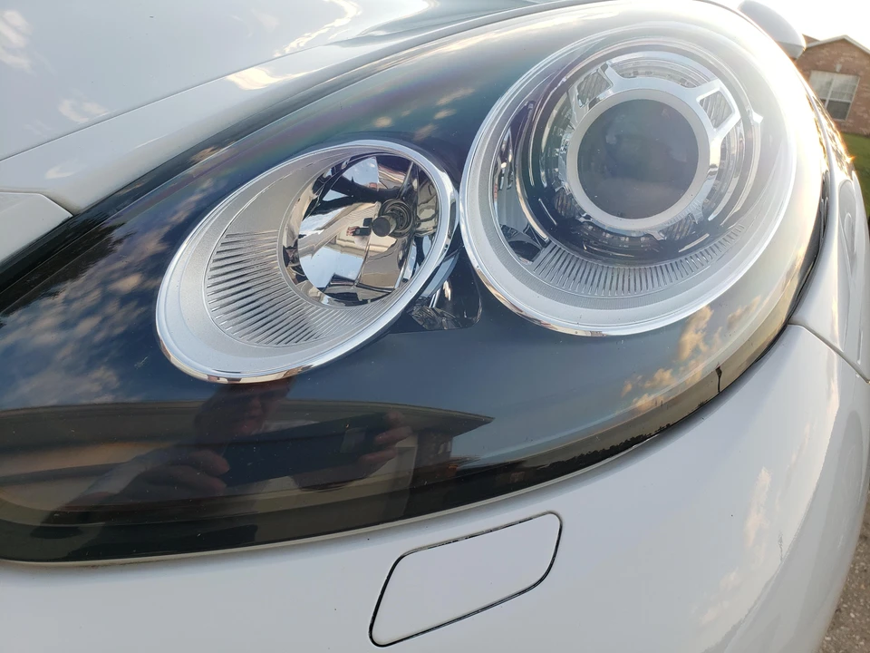 2016 Porsche 970 Panamera - Image 30 of 31