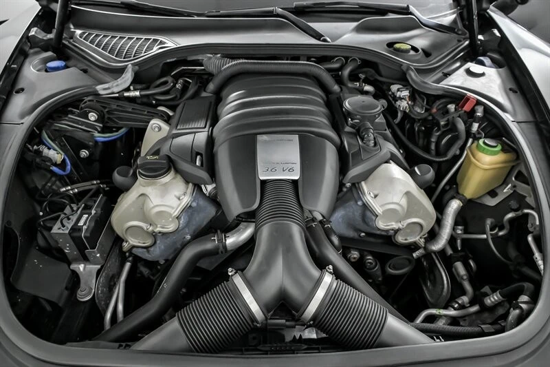 2016 Porsche 970 Panamera - Image 13 of 21