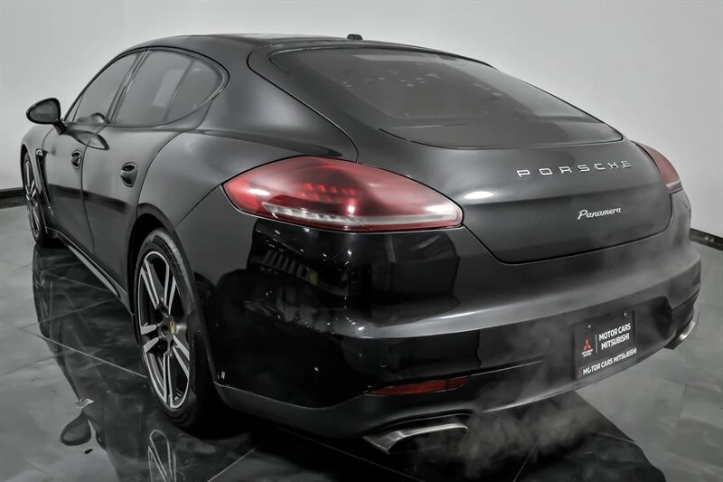 2016 Porsche 970 Panamera - Image 8 of 21