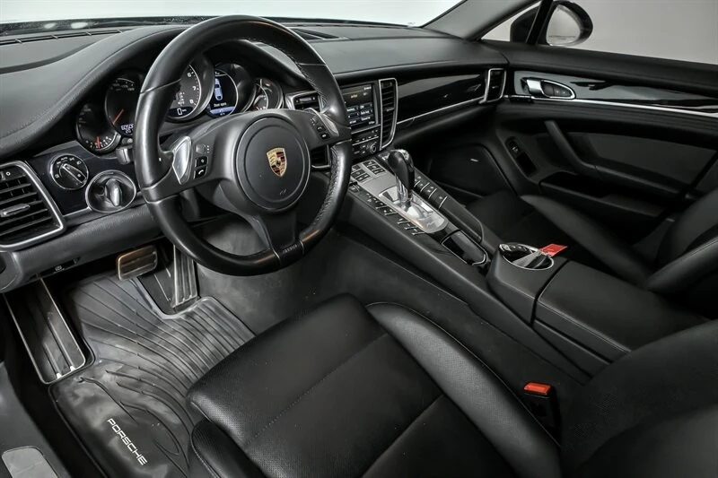 2016 Porsche 970 Panamera - Image 17 of 21