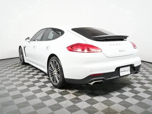 2016 Porsche 970 Panamera - Image 3 of 5