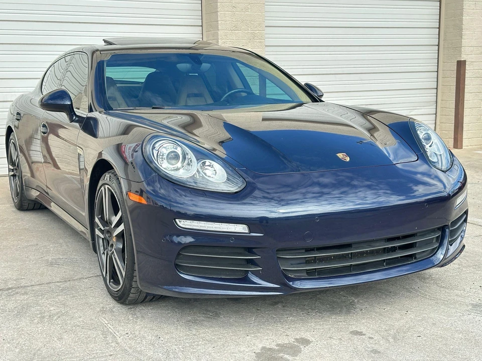 2016 Porsche 970 Panamera - Image 13 of 31