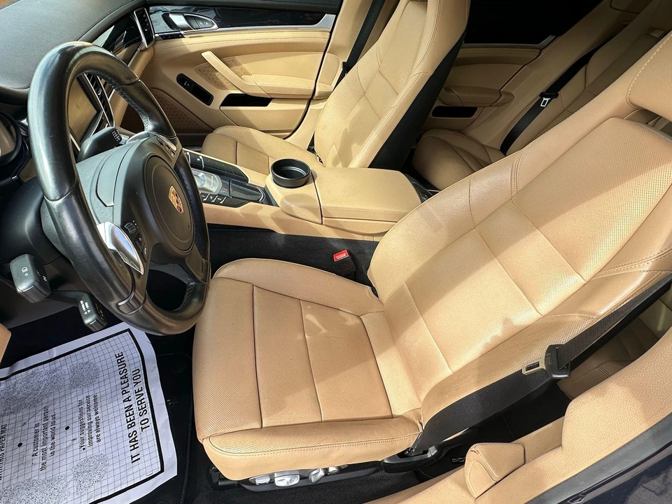 2016 Porsche 970 Panamera - Image 29 of 31