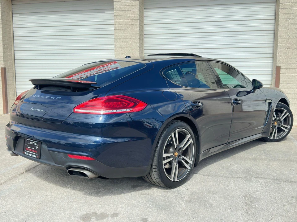 2016 Porsche 970 Panamera - Image 11 of 31