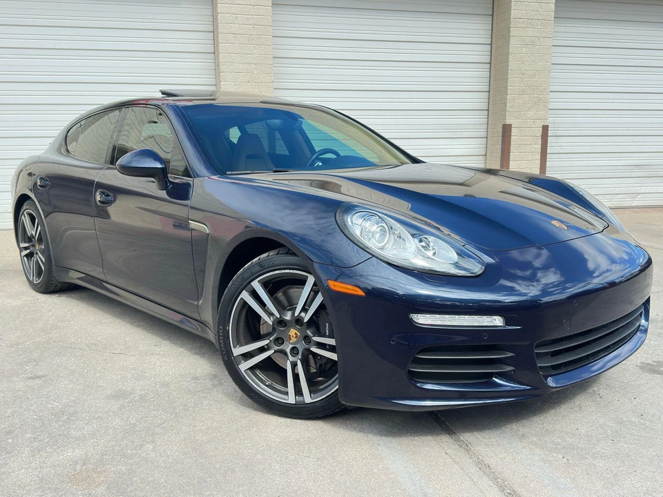 2016 Porsche 970 Panamera - Image 12 of 31