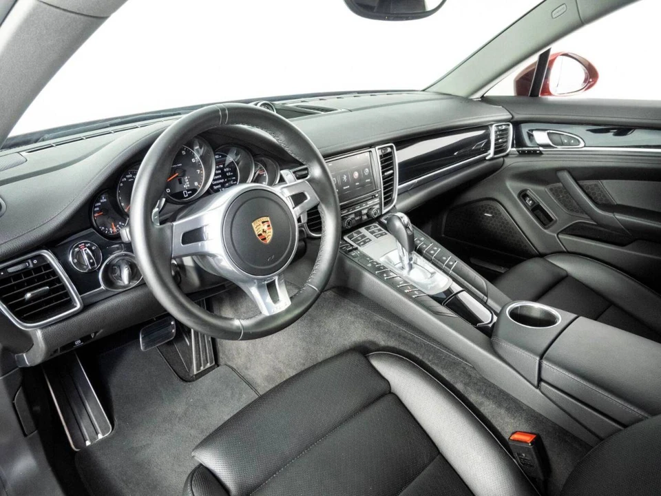 2016 Porsche 970 Panamera - Image 4 of 5