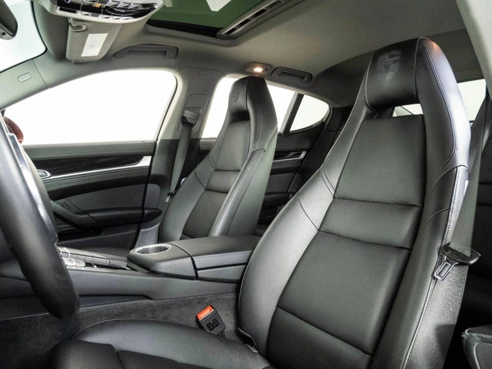 2016 Porsche 970 Panamera - Image 5 of 5