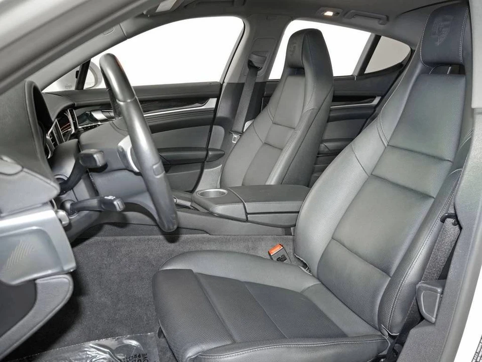 2016 Porsche 970 Panamera - Image 5 of 5