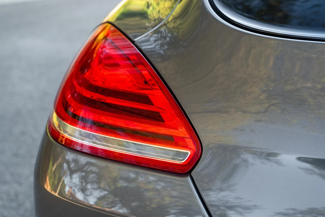 2016 Porsche 970 Panamera - Image 21 of 31