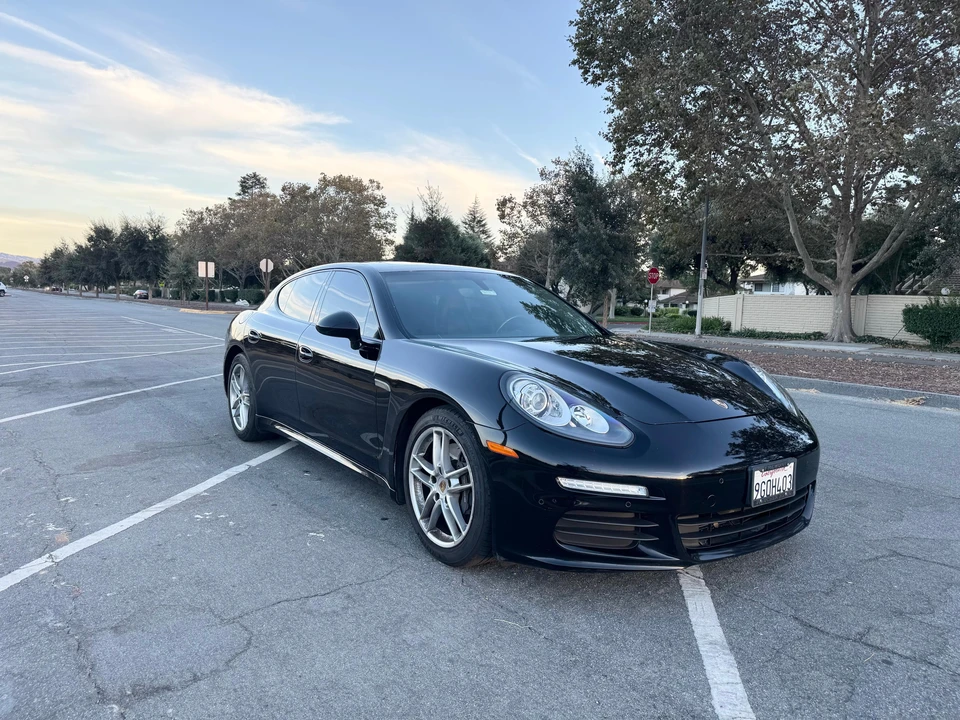 2016 Porsche 970 Panamera - Image 11 of 31
