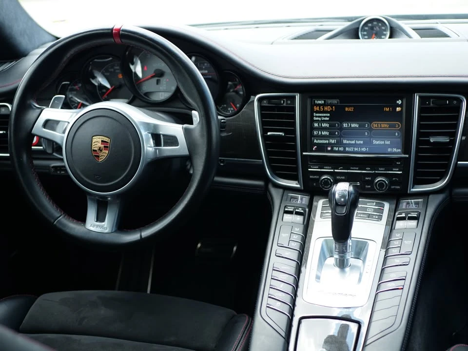2016 Porsche 970 Panamera GTS - Image 15 of 19