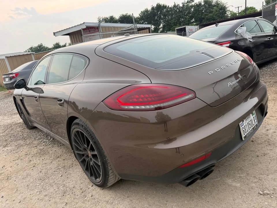 2016 Porsche 970 Panamera GTS - Image 10 of 17
