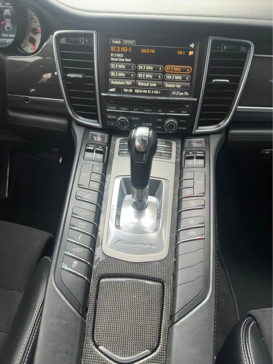 2016 Porsche 970 Panamera GTS - Image 10 of 20