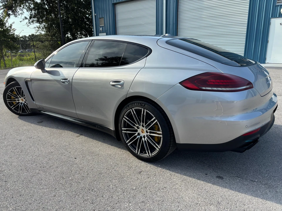 2016 Porsche 970 Panamera GTS - Image 11 of 31
