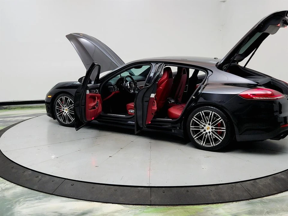 2016 Porsche 970 Panamera GTS - Image 12 of 31