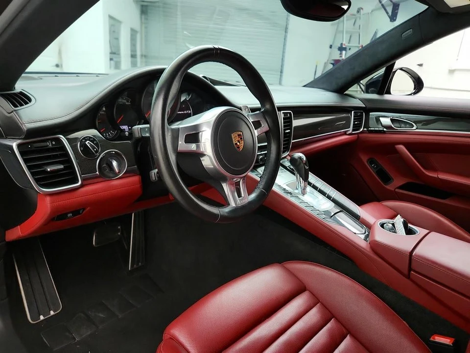 2016 Porsche 970 Panamera GTS - Image 24 of 31
