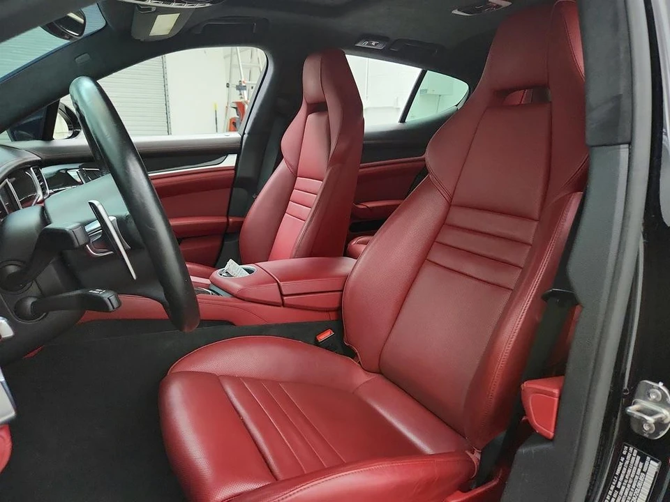 2016 Porsche 970 Panamera GTS - Image 25 of 31