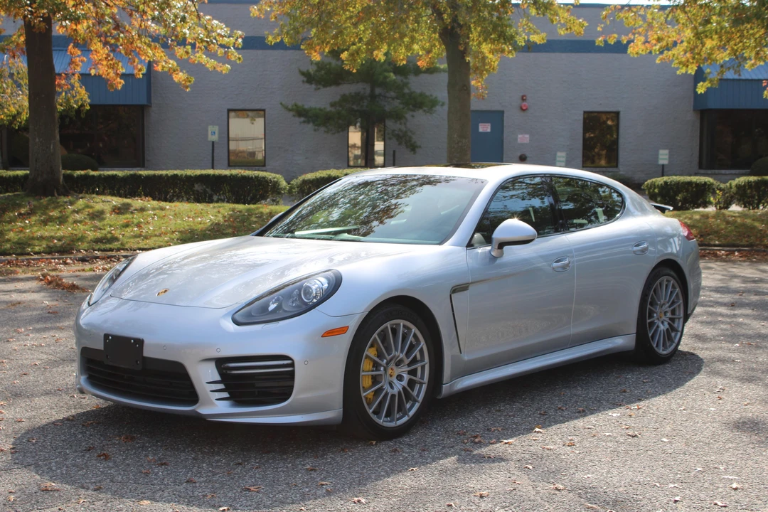 2016 Porsche 970 Panamera GTS - Image 8 of 21