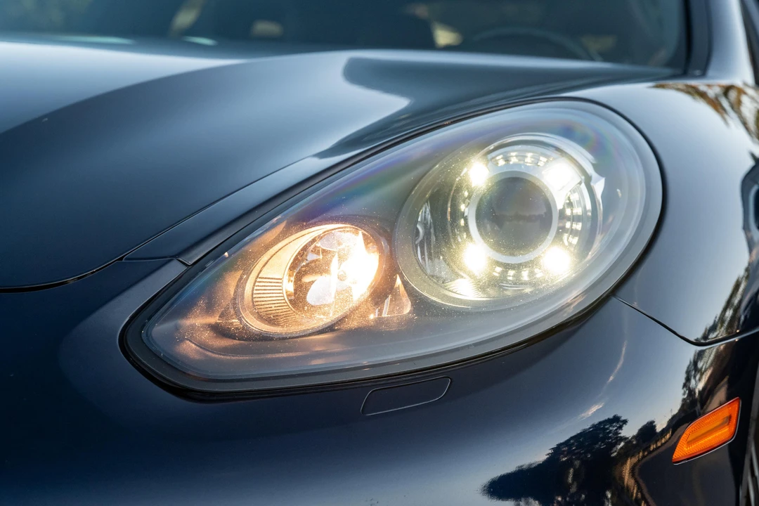 2016 Porsche 970 Panamera GTS - Image 12 of 31
