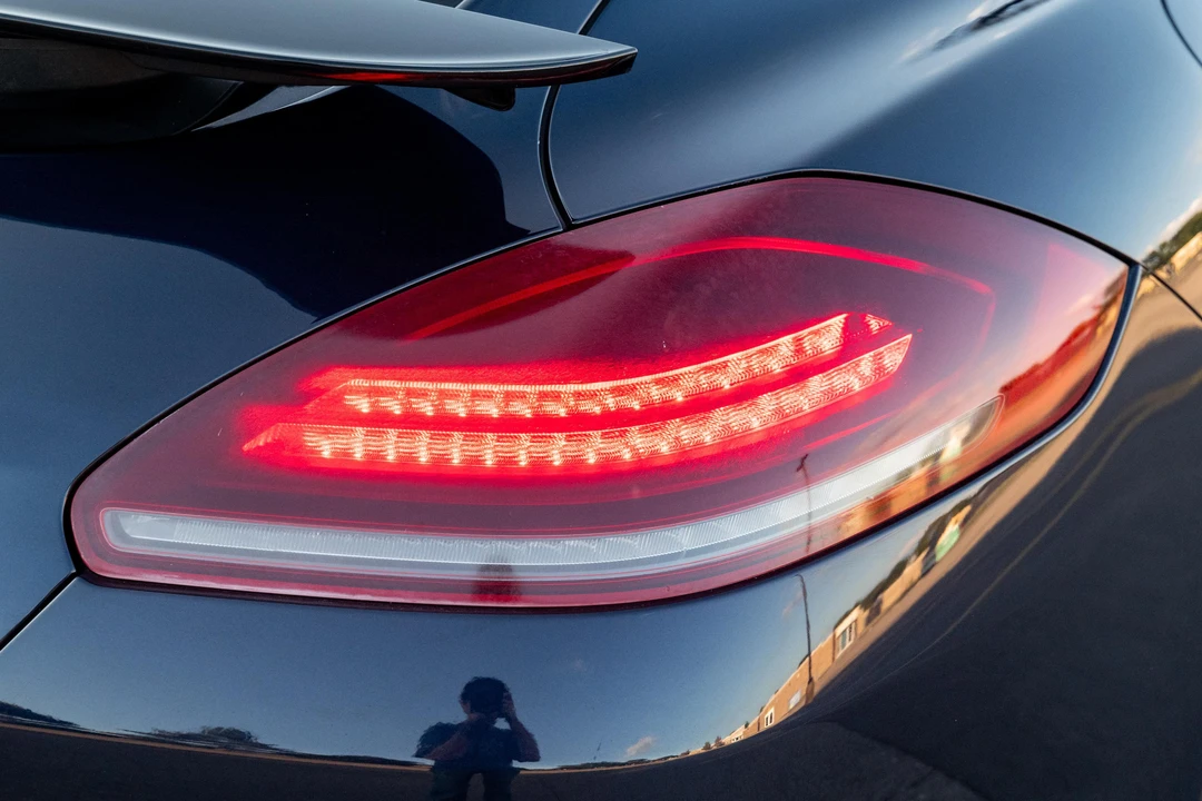 2016 Porsche 970 Panamera GTS - Image 17 of 31