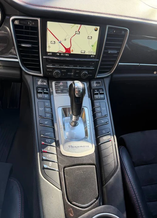 2016 Porsche 970 Panamera GTS - Image 17 of 24
