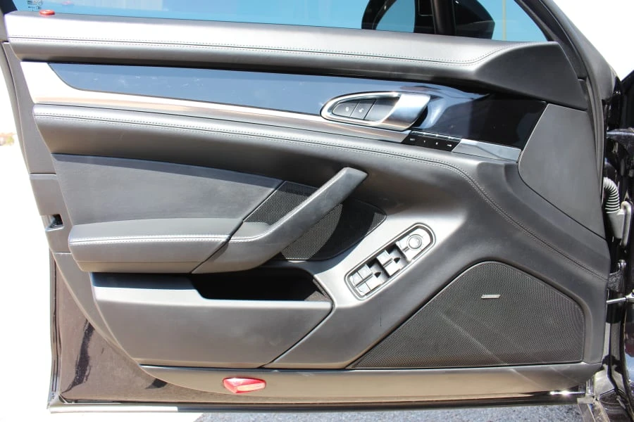 2016 Porsche 970 Panamera GTS - Image 4 of 31