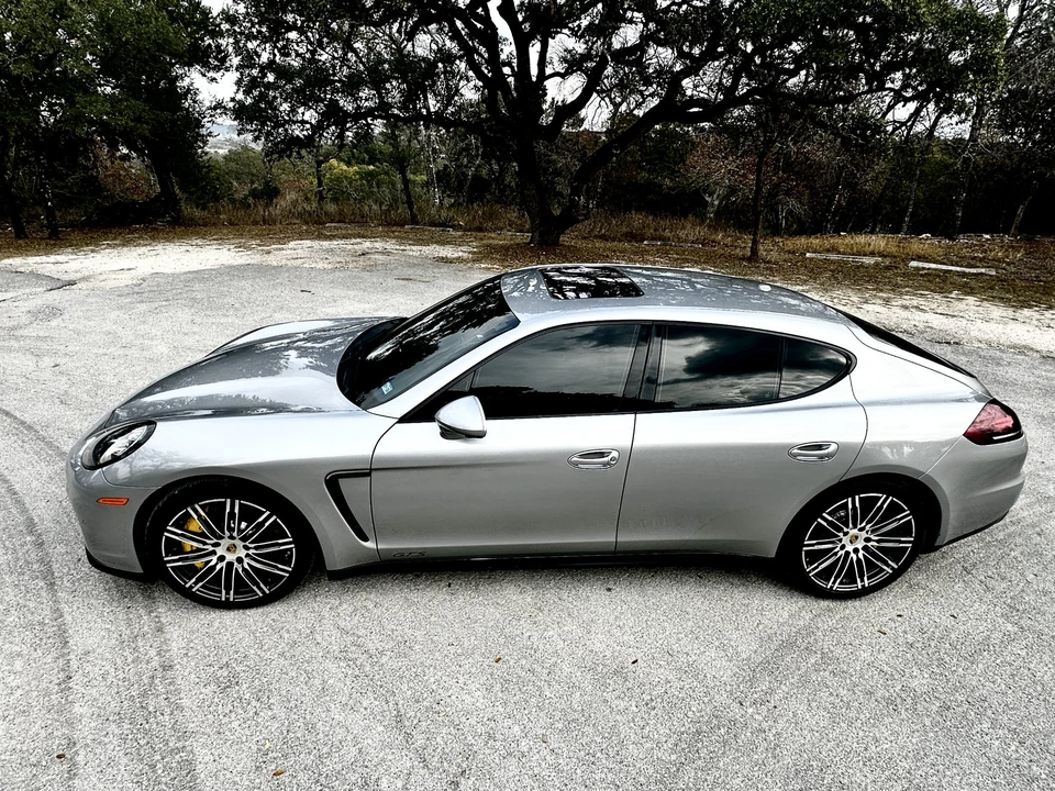 2016 Porsche 970 Panamera GTS - Image 18 of 31