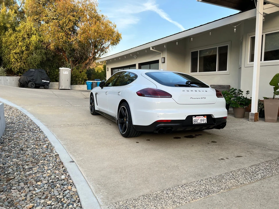 2016 Porsche 970 Panamera GTS - Image 3 of 18