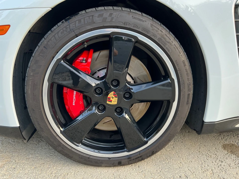 2016 Porsche 970 Panamera GTS - Image 13 of 18
