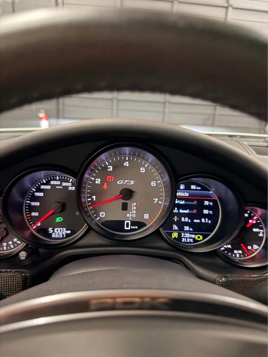 2016 Porsche 970 Panamera GTS - Image 18 of 20
