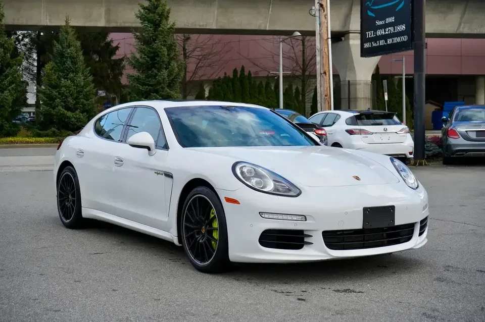 2016 Porsche 970 Panamera S - Image 4 of 20
