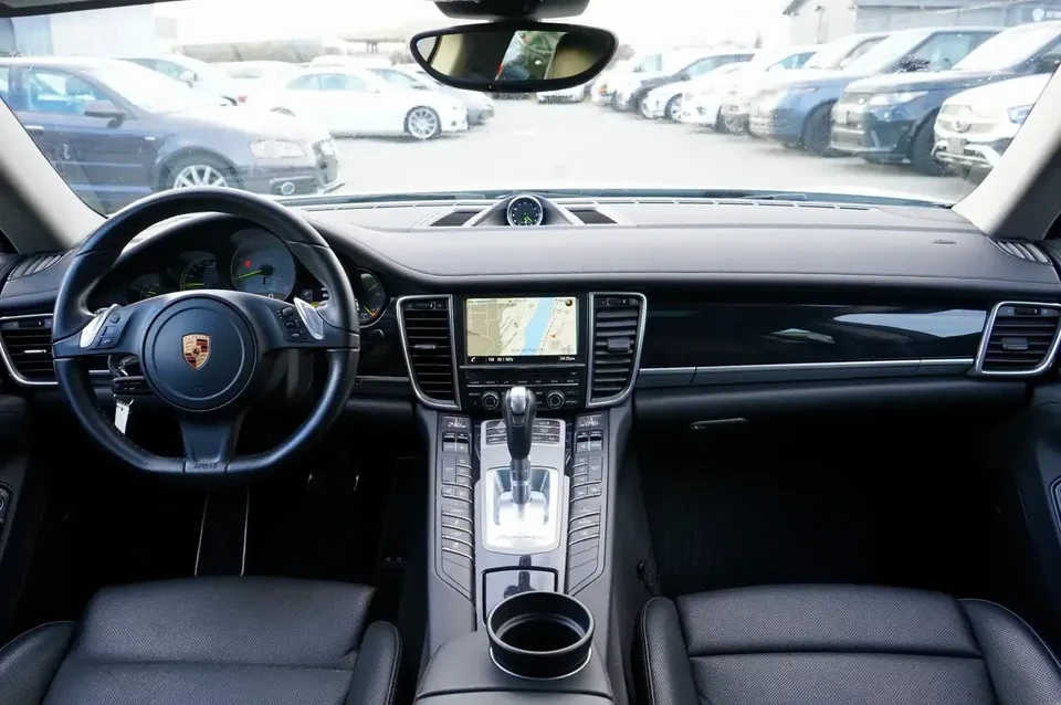 2016 Porsche 970 Panamera S - Image 11 of 20