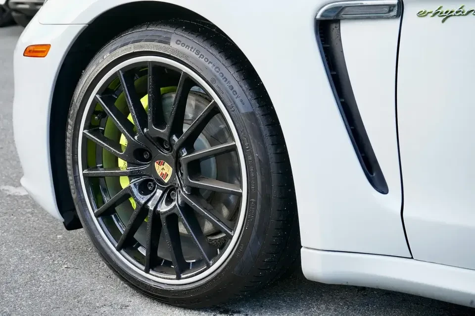 2016 Porsche 970 Panamera S - Image 7 of 20