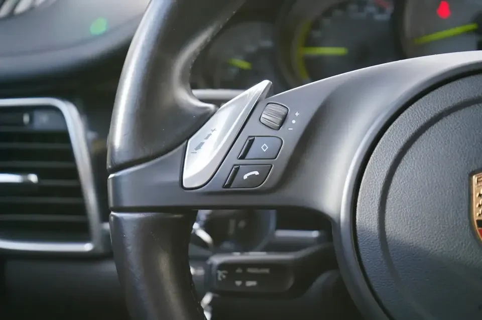 2016 Porsche 970 Panamera S - Image 19 of 20