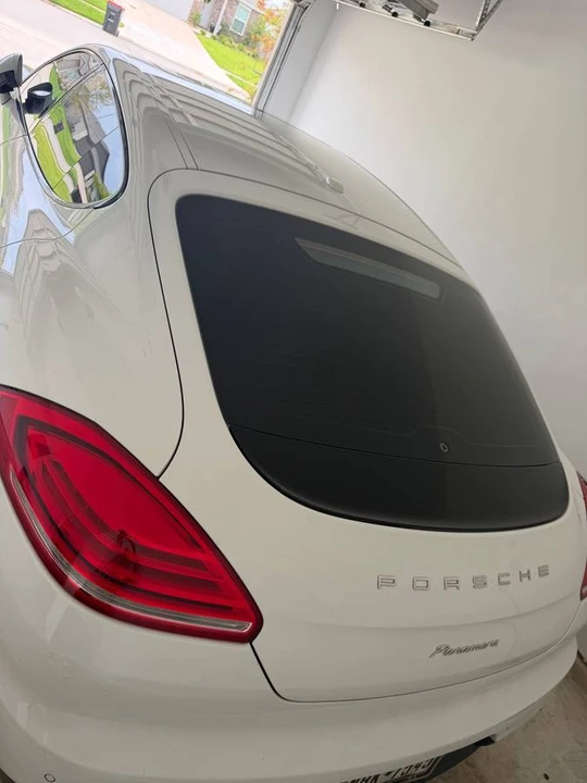 2016 Porsche Panamera - Image 2 of 20