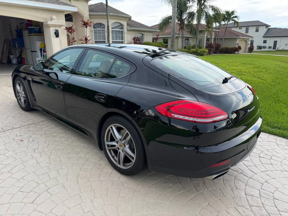 2016 Porsche Panamera - Image 6 of 23