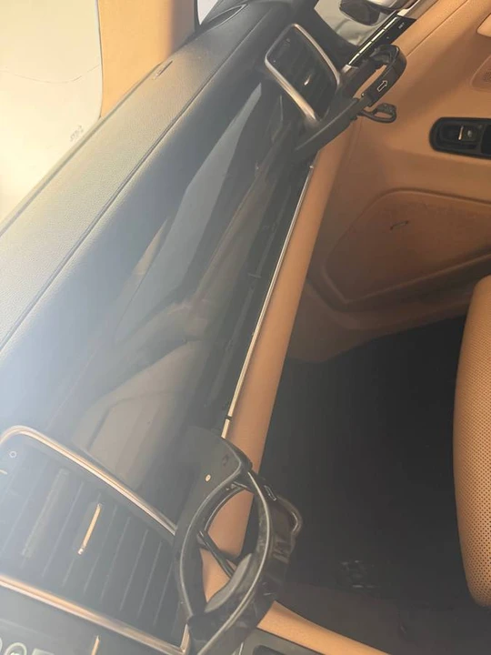 2016 Porsche Panamera - Image 13 of 20