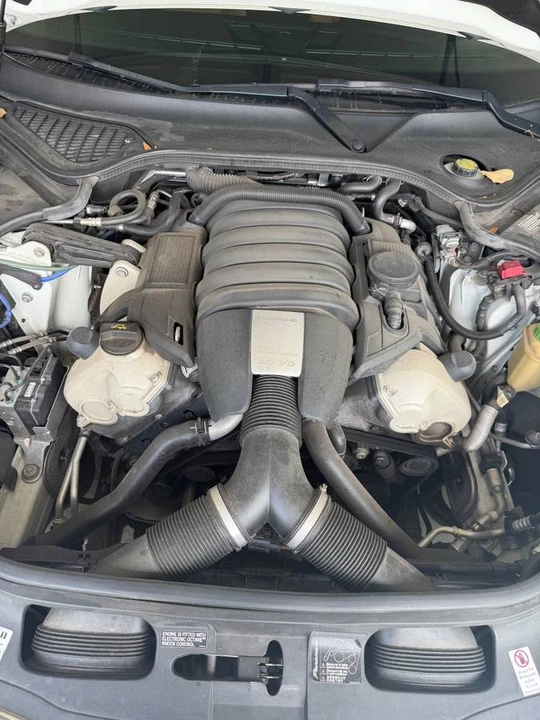 2016 Porsche Panamera - Image 12 of 20