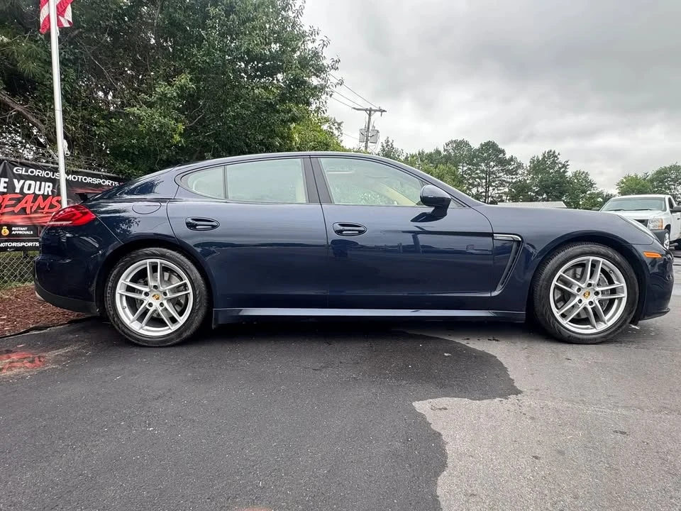 2016 Porsche Panamera - Image 20 of 20
