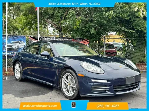 2016 Porsche Panamera 4