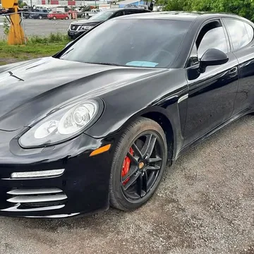 2016 Porsche Panamera