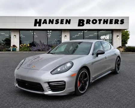 2016 Porsche Panamera GTS