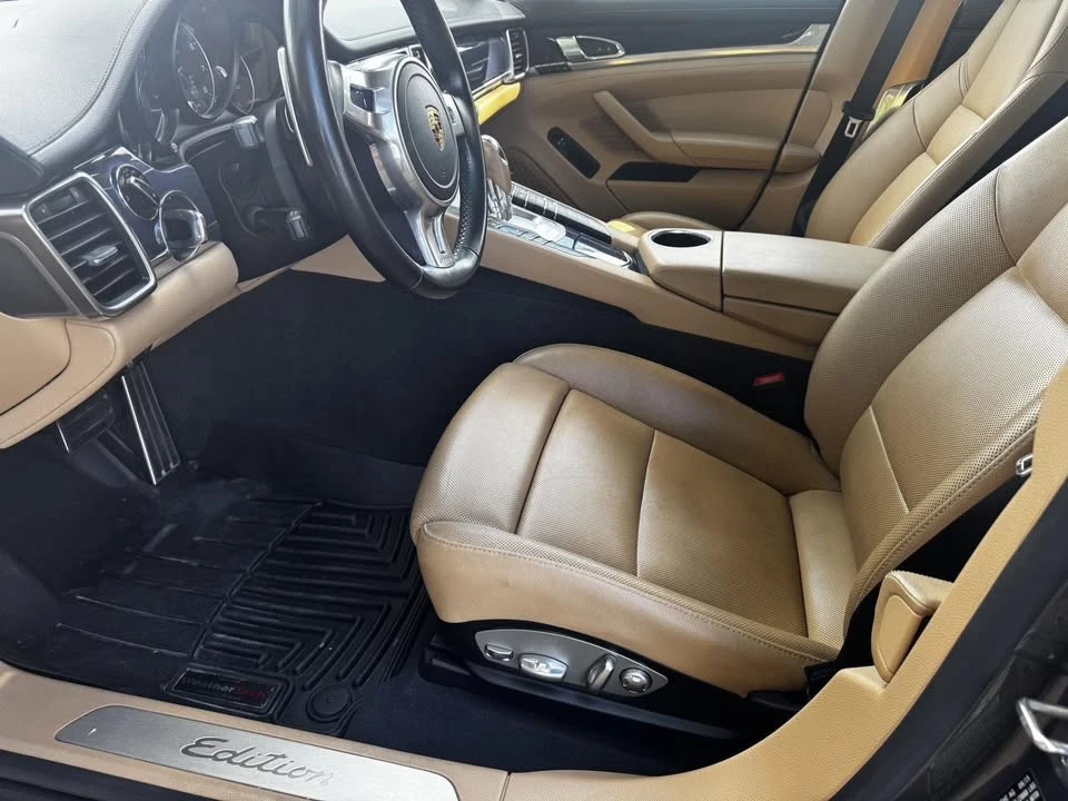 2016 Porsche Panamera - Image 9 of 14