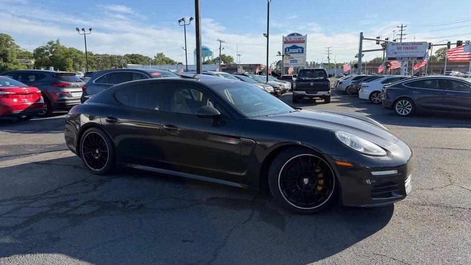 2016 Porsche Panamera - Image 7 of 20